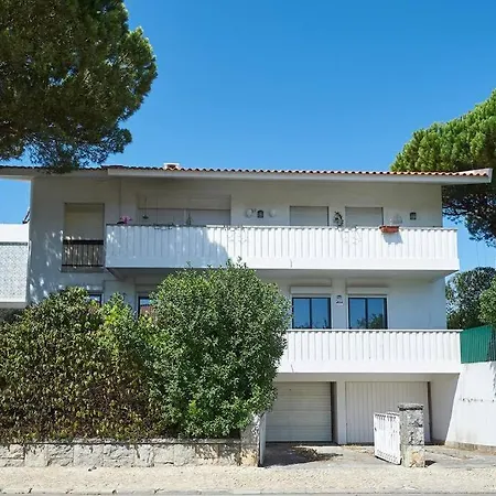 Central Holiday Home Cascais