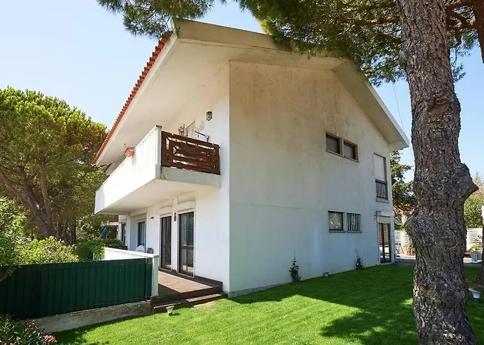 Central Holiday Home Апартаменты