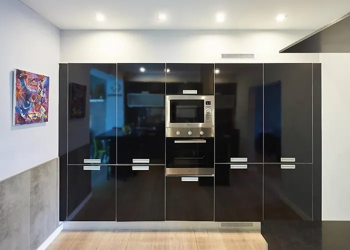 Central Holiday Home * Cascais