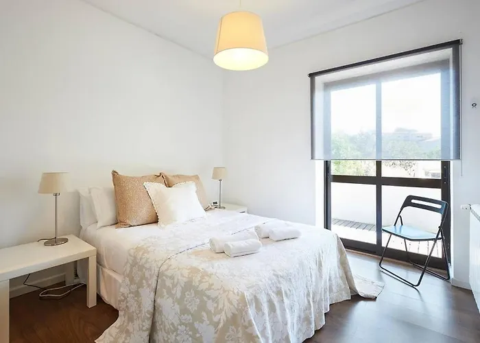 Апартаменты Central Holiday Home Кашкайш